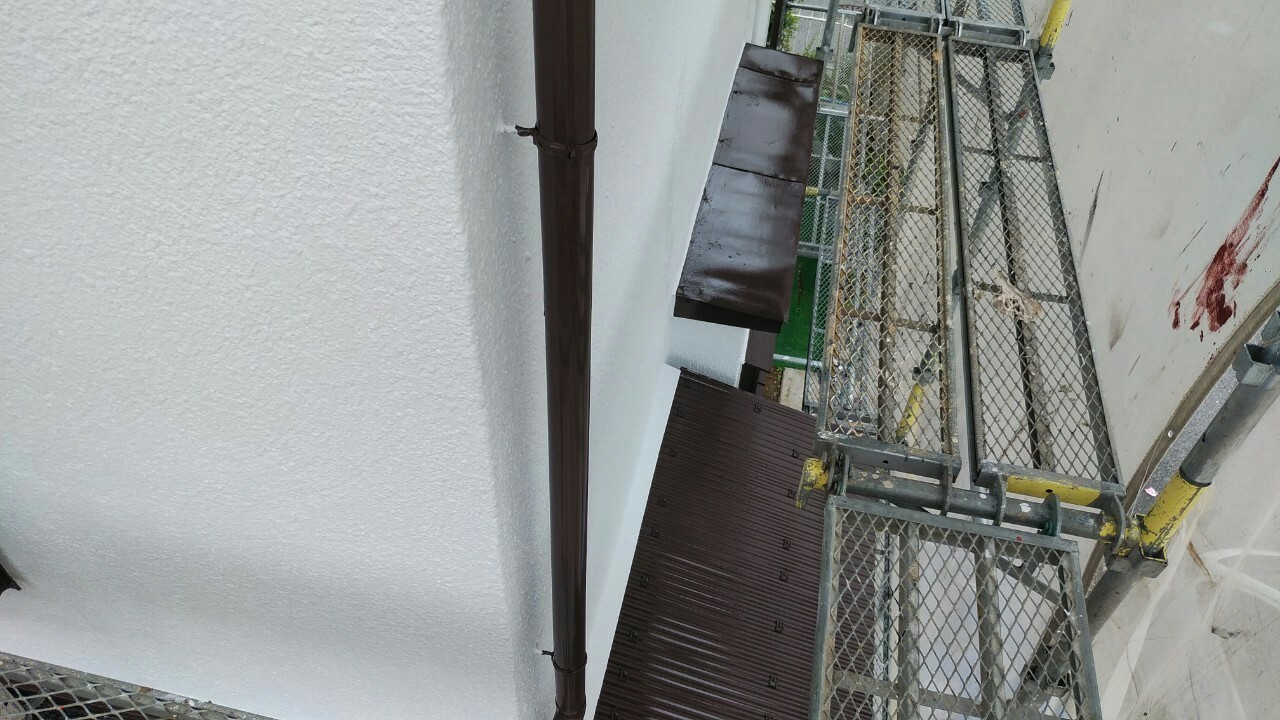 愛知県津島市　雨樋塗装　施工完了