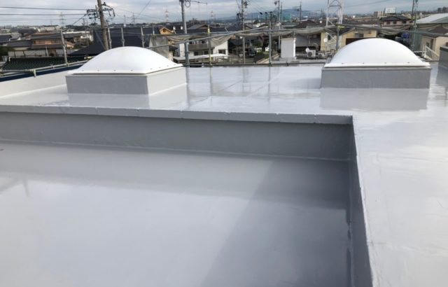 愛知県みよし市　屋上防水工事　通期緩衝工法　施工完了