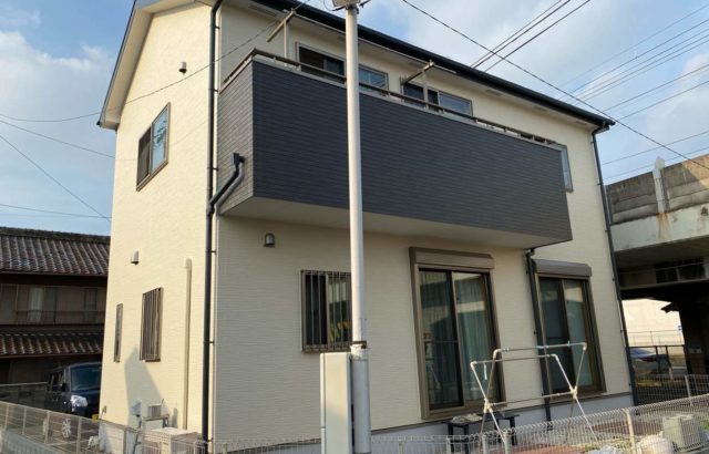 愛知県津島市　外壁塗装　全景　施工完了