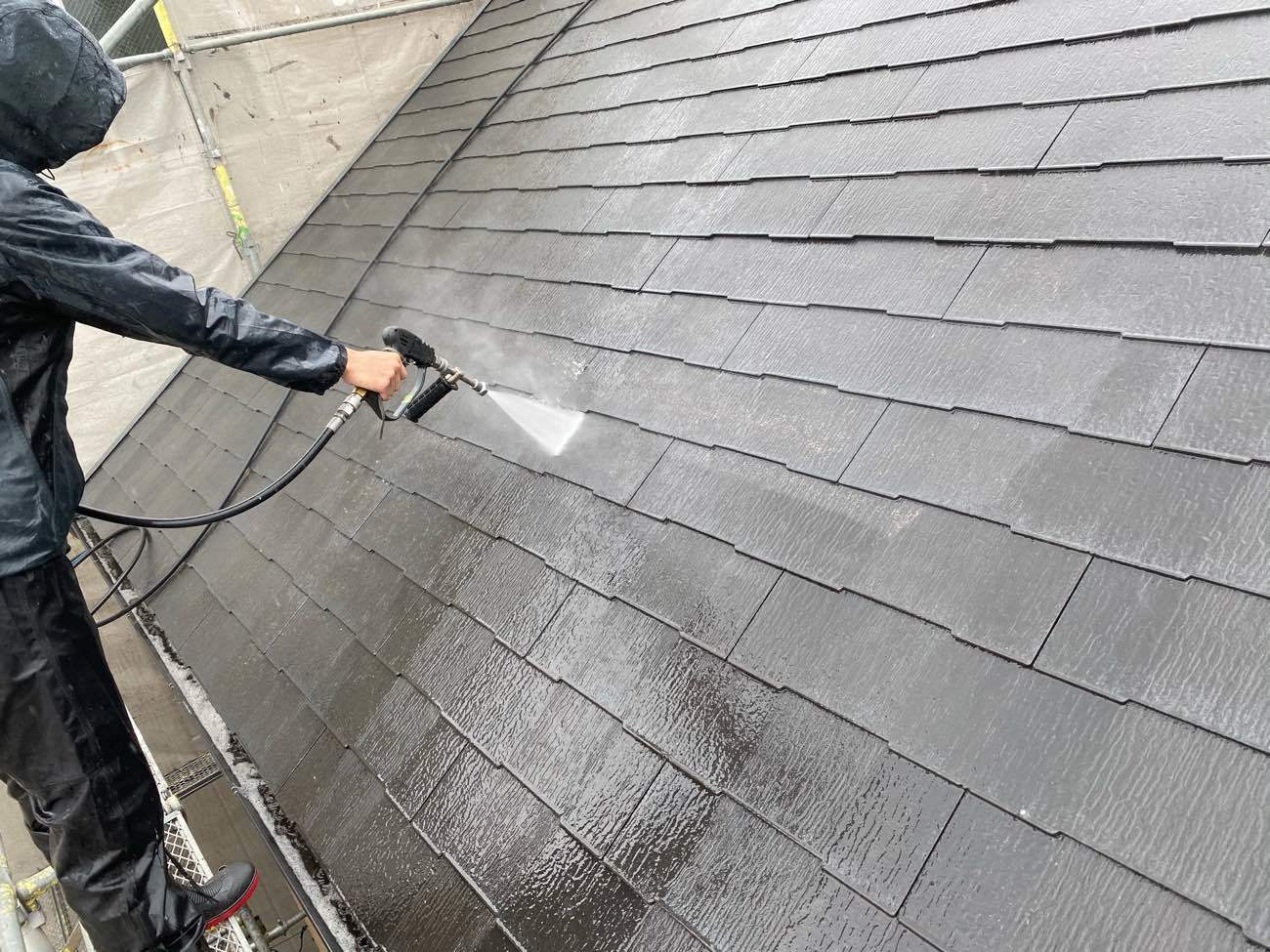 愛知県名古屋市北区　アパート　屋根塗装　高圧洗浄
