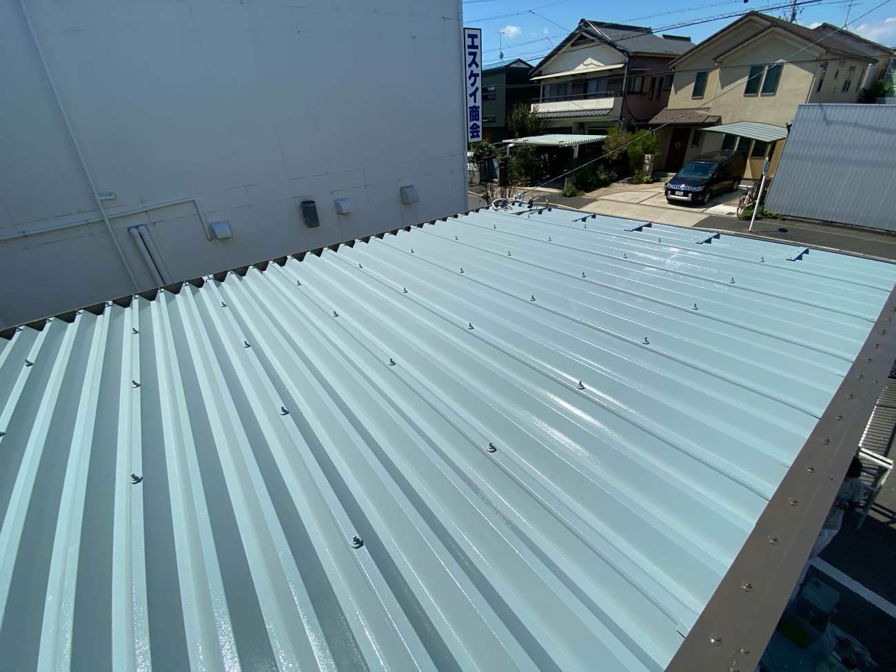 愛知県名古屋市南区　店舗サロン　折板屋根塗装　施工完了