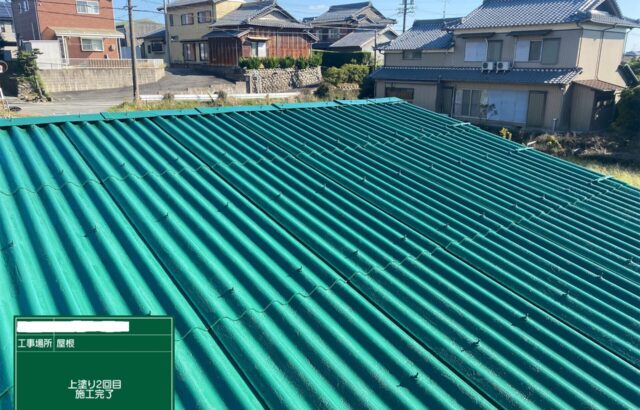 愛知県愛西市　折板屋根塗装　施工完了