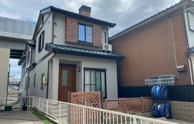 外壁塗装工事　超低汚染ﾘﾌｧｲﾝ 1000Si-IR　ﾊﾞｰﾁｸﾞﾚｰ　名古屋市中川区　施工事例　アートペインズ　アステック　施工前