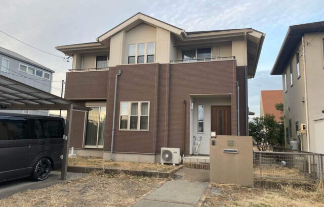 外壁塗装　ｳﾙﾄﾗSi　屋根塗装　弥富市五之三町　施工事例　アートペインズ　プレマテックス　施工前