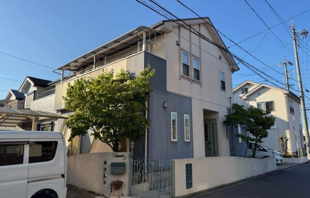 屋根工事　屋根カバー工法　横暖ルーフ　ﾌﾞﾗｯｸ　外壁塗装　グランデ　無機 　ﾒｲﾝ　PX-701　PX-707　清須市　施工事例　アートペインズ　プレマテックス　施工前