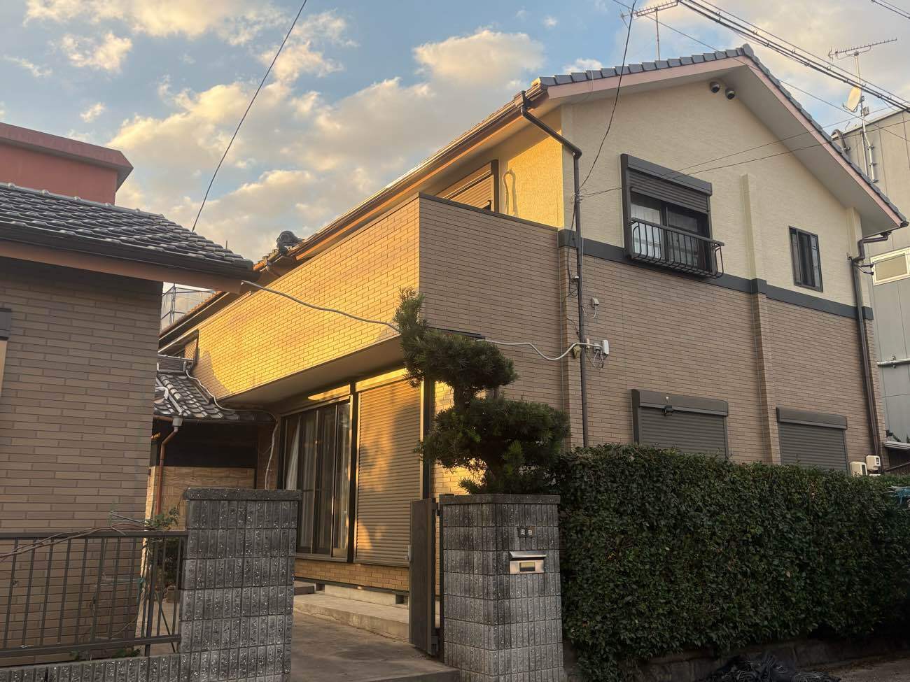 外壁塗装　プレマテックス　ウルトラSi　22-80D　名古屋市中川区　施工事例　アートペインズ　プレマテックス　施工後