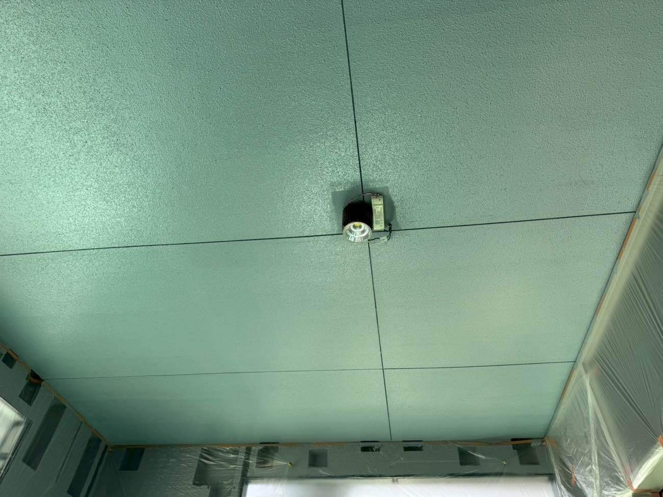 軒天上 施工事例 一宮市 付帯部塗装 アートペインズ 施工後 完了