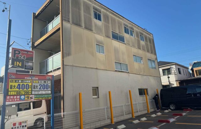 外壁塗装　ウルトラSi　PX-703　屋根塗装　PX-774　名古屋市中村区　施工事例　アートペインズ　プレマテックス　施工前