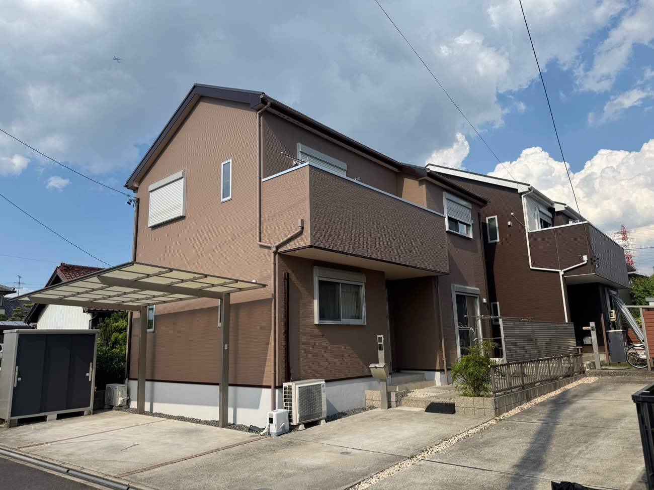 外壁塗装　PX-725　PX-707　ウルトラSi　屋根塗装　名古屋市中川区　施工事例　アートペインズ　プレマテックス　施工後