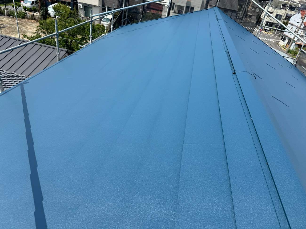 屋根カバー工法　屋根カバー工事　名古屋市中村区　施工事例　アートペインズ　施工前